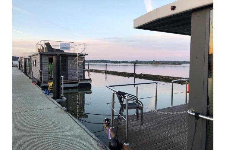 Hausboot Fjord Ankerplatz Mit Biosauna In Schleswig Luaran gambar